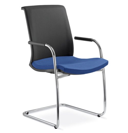 Lyra Net Visitor Chair Fully Upholstered