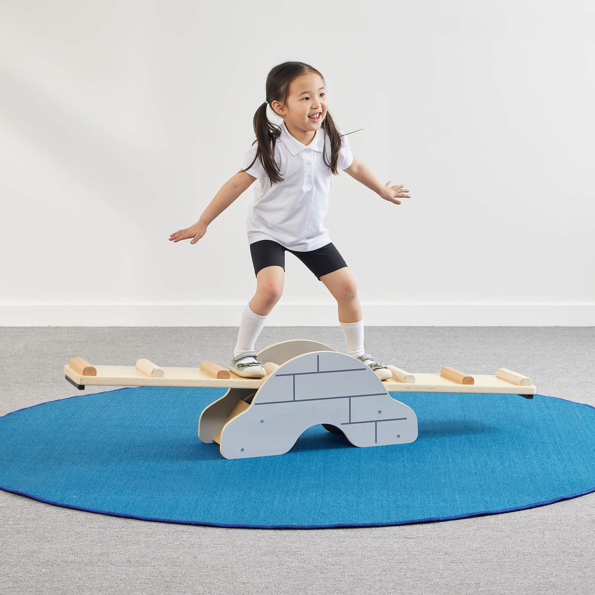 Balance Footbridge - Image 6