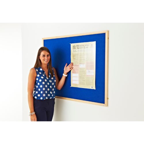 Light Oak Felt Noticeboard