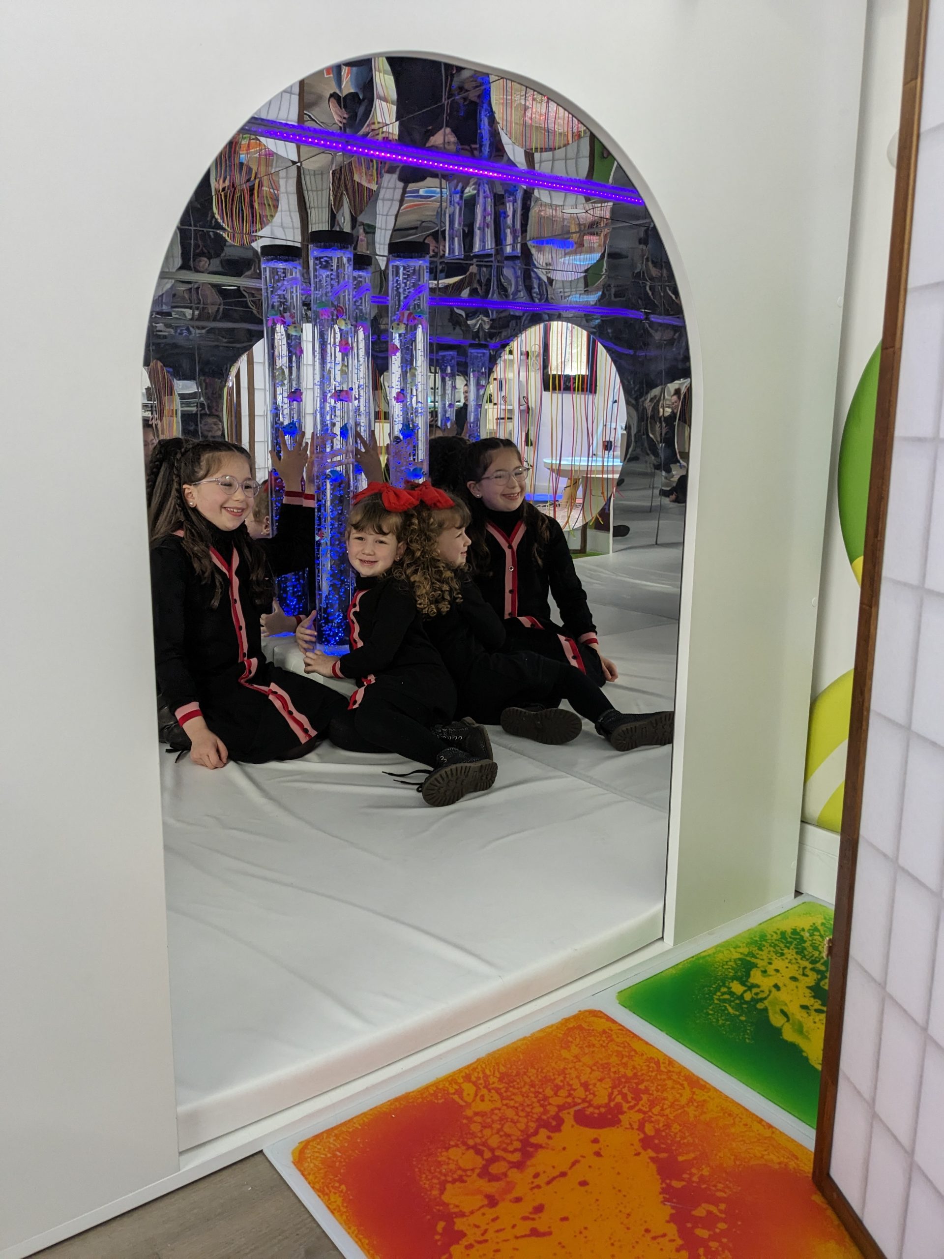 Large Wooden Padded Den for Bubble tube and Fibre Optics - Image 10