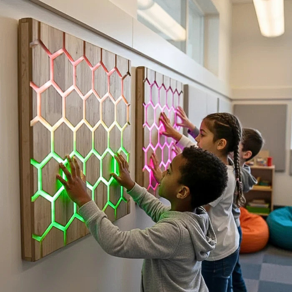 Touch Interactive Honeycomb Panel - Image 3